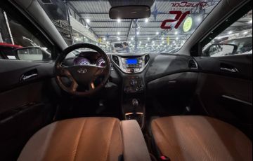 Hyundai Hb20s 1.6 Comfort Plus 16v - Foto #8