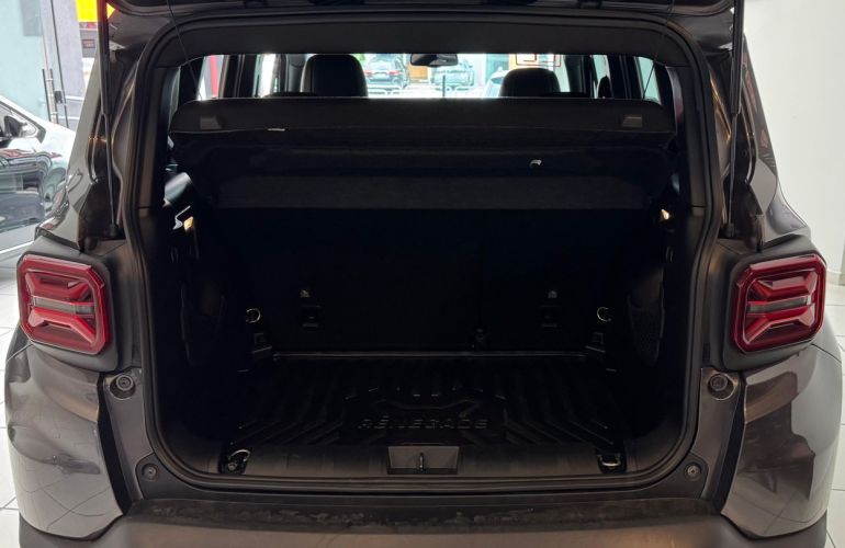 Jeep Renegade 1.3 T270 Turbo S 4x4 - Foto #9