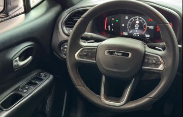 Jeep Renegade 1.3 T270 Turbo S 4x4 - Foto #10