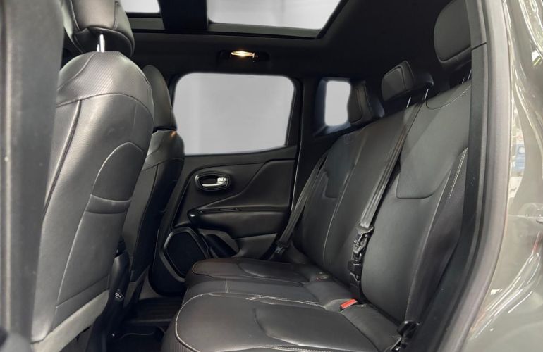 Jeep Renegade 1.3 T270 Turbo S 4x4 - Foto #10
