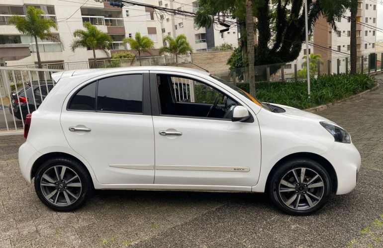 Nissan March 1.6 SL 16V Flexstart - Foto #4