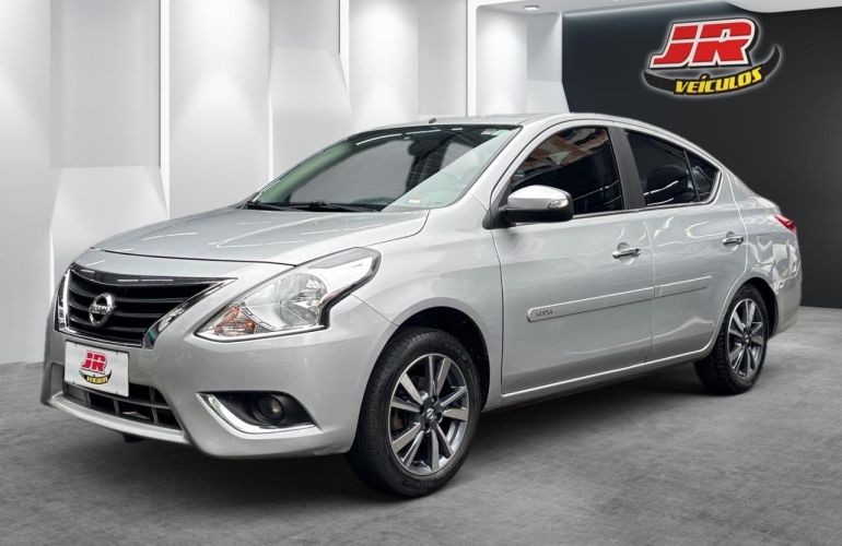 Nissan Versa 1.6 SL 16v - Foto #1