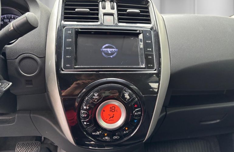 Nissan Versa 1.6 SL 16v - Foto #10