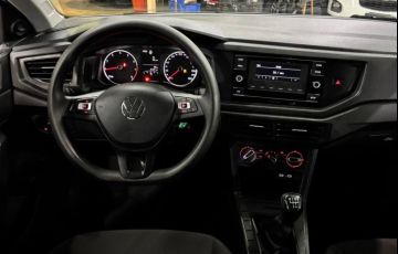 Volkswagen Polo 1.0 MPi Track - Foto #9