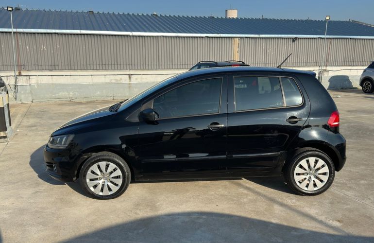 Volkswagen Fox 1.6 Msi Trendline 8v - Foto #2