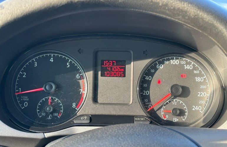Volkswagen Fox 1.6 Msi Trendline 8v - Foto #9