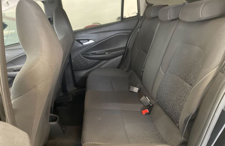 Chevrolet Onix 1.0 LT - Foto #7