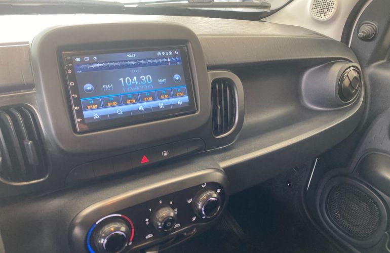 Fiat Mobi 1.0 8V Evo Like - Foto #6
