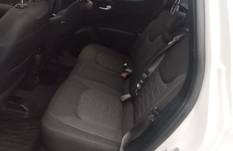 Fiat Toro 1.3 T270 Freedom (Aut) - Foto #8