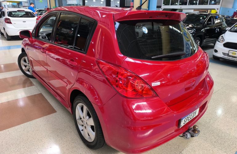 Nissan Tiida 1.8 SL 16v - Foto #6
