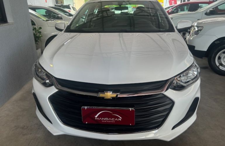 Chevrolet Onix Plus 1.0 LT - Foto #3