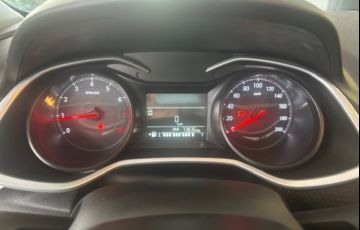 Chevrolet Onix Plus 1.0 LT - Foto #4
