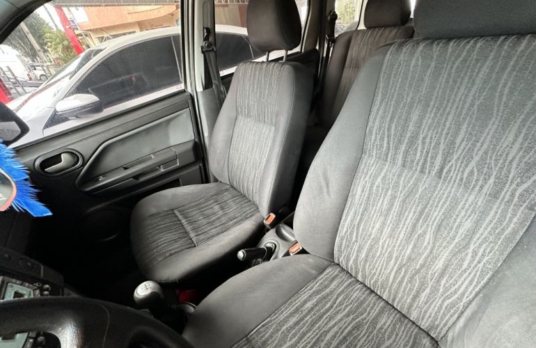 Ford Ecosport XLT 1.6 (Flex) - Foto #6