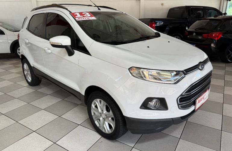 Ford Ecosport SE 2.0 16V Powershift (Flex) - Foto #3