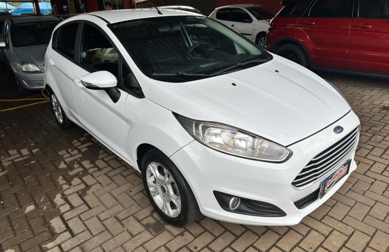 Ford New Fiesta SE 1.6 16V Powershift - Foto #2