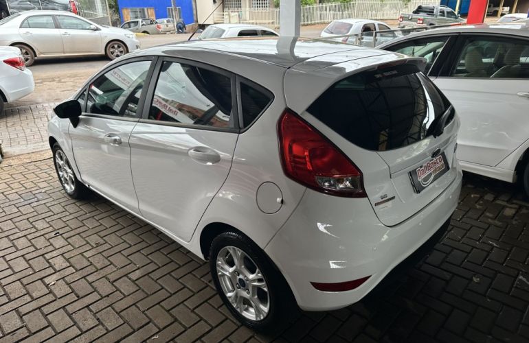 Ford New Fiesta SE 1.6 16V Powershift - Foto #3