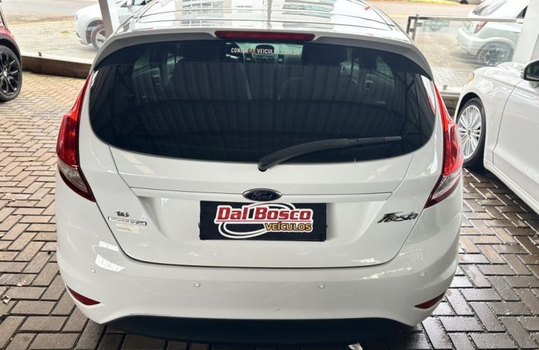 Ford New Fiesta SE 1.6 16V Powershift - Foto #5