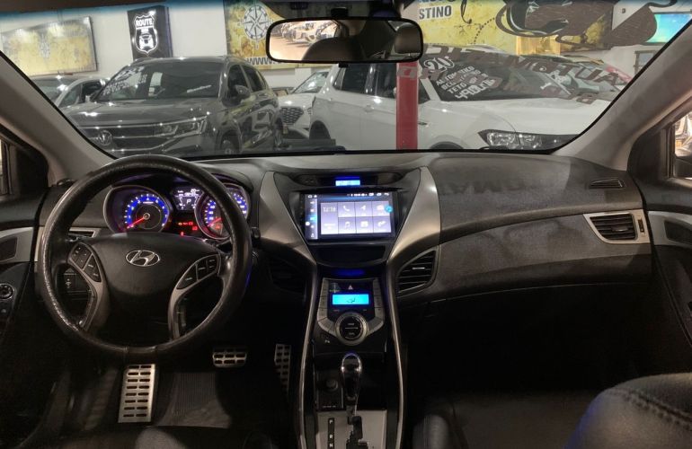 Hyundai Elantra 2.0 GLS 16v - Foto #9