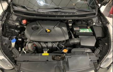 Hyundai Elantra 2.0 GLS 16v - Foto #10