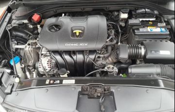 Hyundai Elantra 2.0 16v - Foto #6