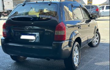 Hyundai Tucson 2.0 GL 2WD 16v - Foto #5