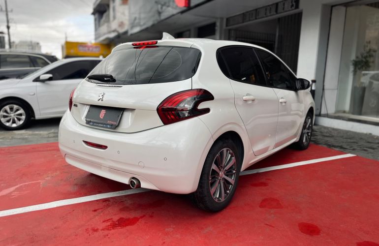 Peugeot 208 1.6 Griffe 16V Flex 4p Automático - Foto #4