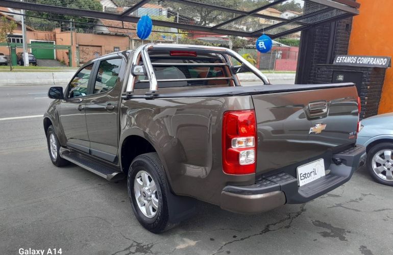 Chevrolet S10 2.4 LT 4x2 CD 8v - Foto #2