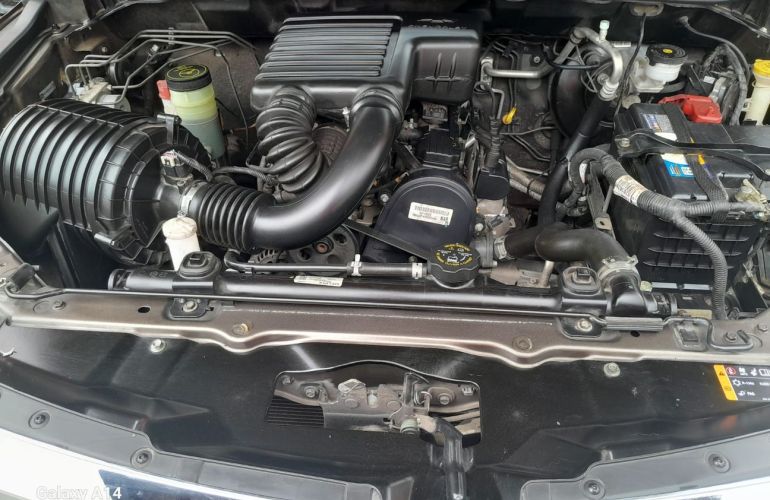 Chevrolet S10 2.4 LT 4x2 CD 8v - Foto #5