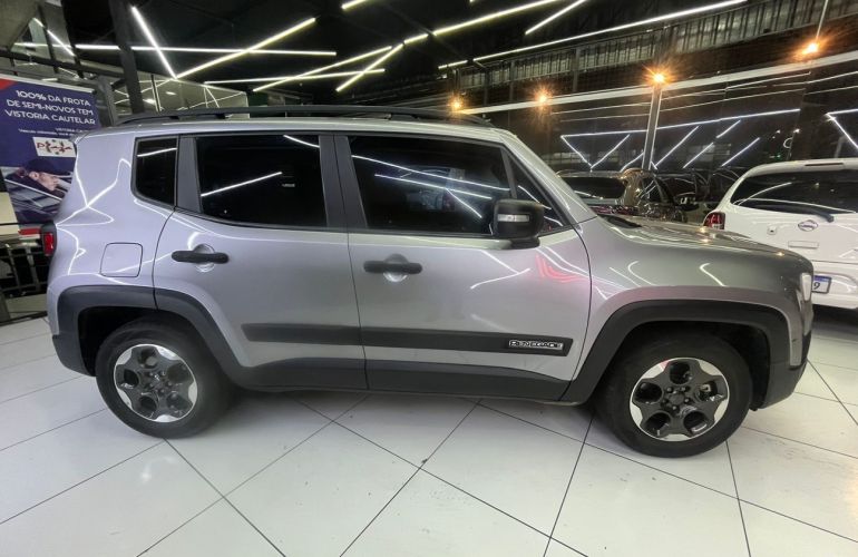 Jeep Renegade 1.8 16v - Foto #4
