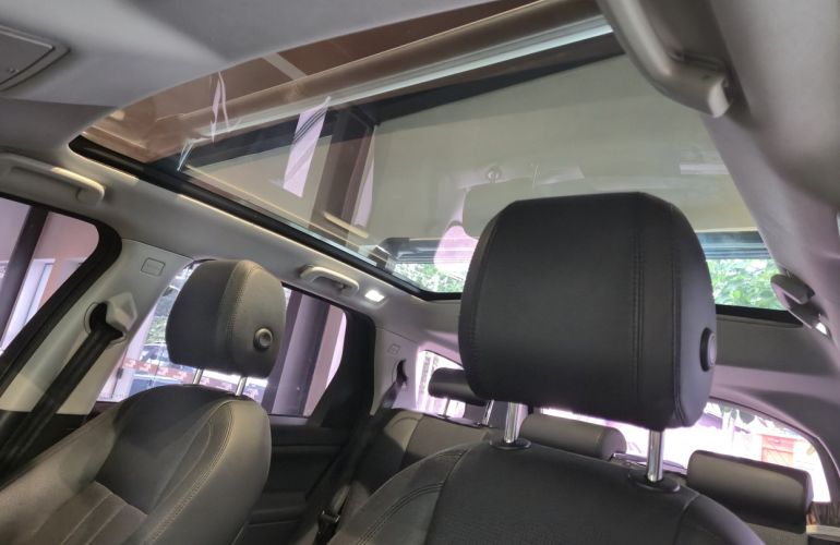 Land Rover Discovery Sport 2.0 P240 Turbo Hse - Foto #6