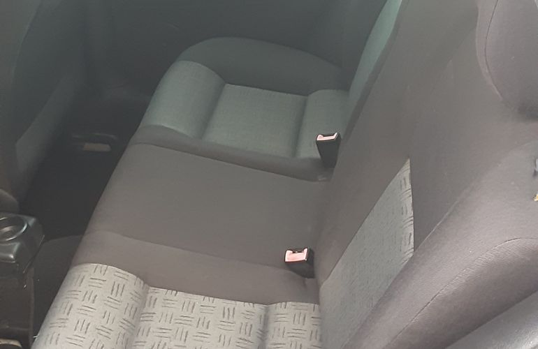 Volkswagen Golf Comfortline 2.0 - Foto #5