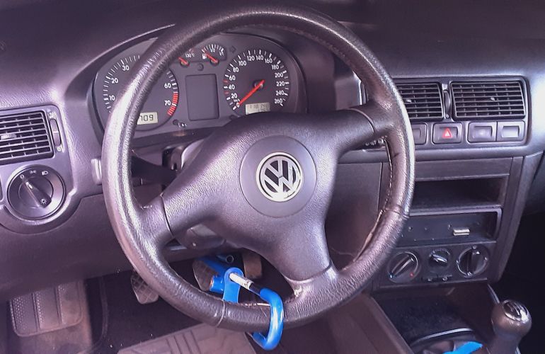 Volkswagen Golf Comfortline 2.0 - Foto #8