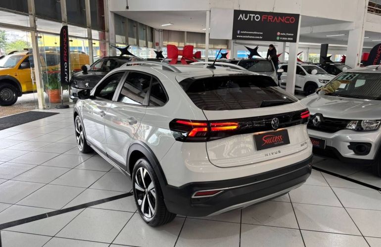 Volkswagen Nivus 1.0 200 TSI Highline - Foto #4