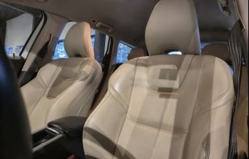 Volvo Xc60 2.0 T5 Momentum - Foto #4