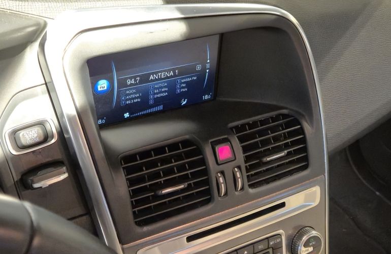 Volvo Xc60 2.0 T5 Momentum - Foto #9