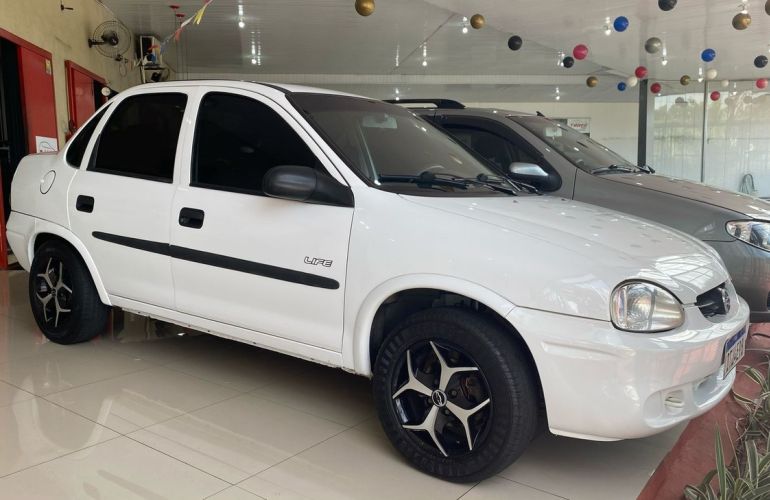 Chevrolet Classic 1.0 MPFi Life 8v - Foto #1