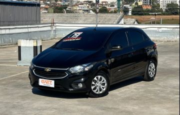 Chevrolet Onix 1.0 MPFi LT 8v