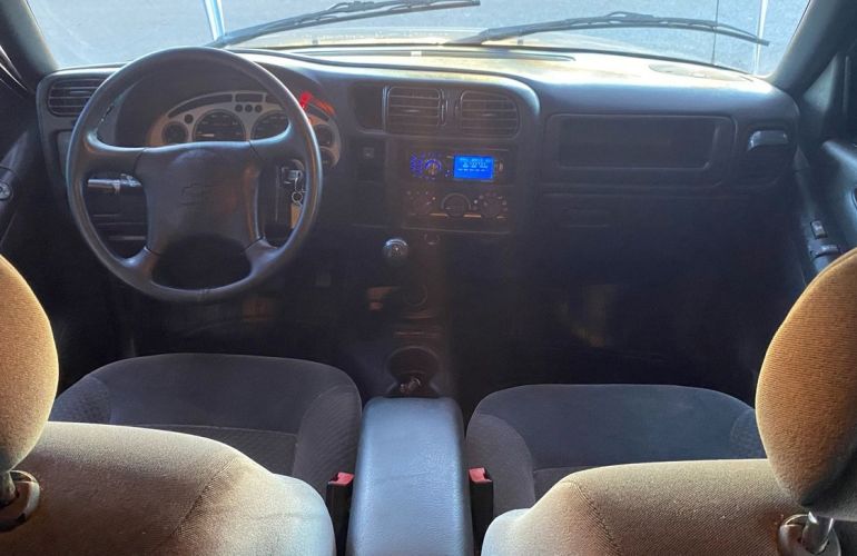 Chevrolet S10 2.4 MPFi Advantage 4x2 CD 8v - Foto #10