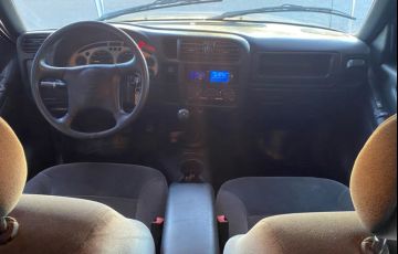 Chevrolet S10 2.4 MPFi Advantage 4x2 CD 8v - Foto #10