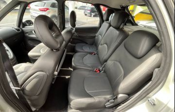 Citroën Xsara Picasso 2.0 I Exclusive 16v - Foto #8