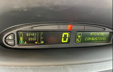 Citroën Xsara Picasso 2.0 I Exclusive 16v - Foto #9