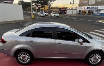 Fiat Linea 1.9 MPi Absolute 16v - Foto #6