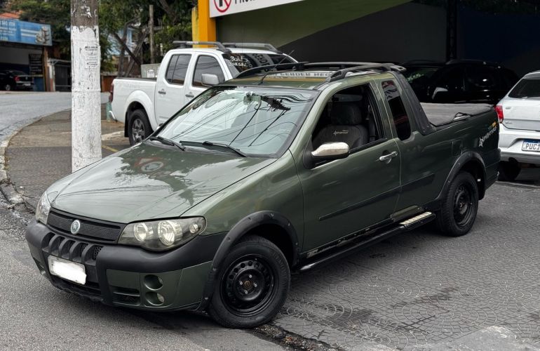 Fiat Strada 1.8 MPi Adventure CE 8v - Foto #1