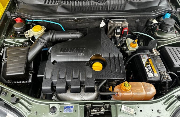 Fiat Strada 1.8 MPi Adventure CE 8v - Foto #10
