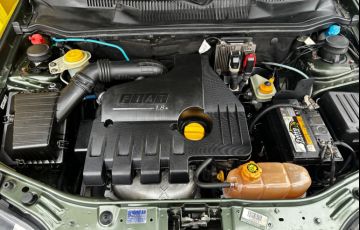 Fiat Strada 1.8 MPi Adventure CE 8v - Foto #10