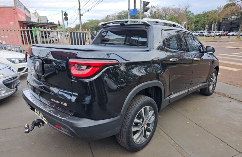 Fiat Toro Volcano 2.0 diesel AT9 4x4 - Foto #5