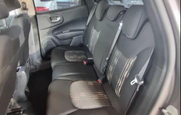 Fiat Toro 1.8 16V Evo Endurance - Foto #9