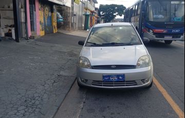 Ford Fiesta 1.6 MPi Sedan 8v