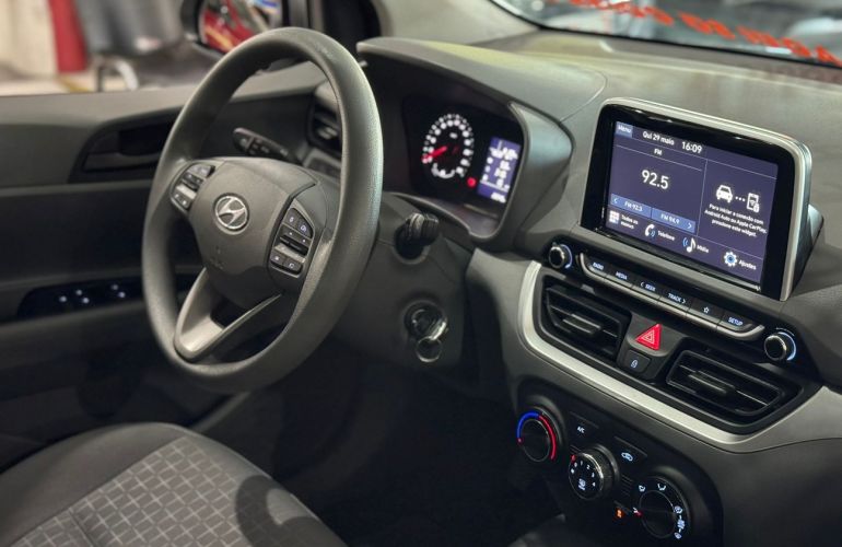 Hyundai Hb20s 1.0 12v Comfort Plus - Foto #10