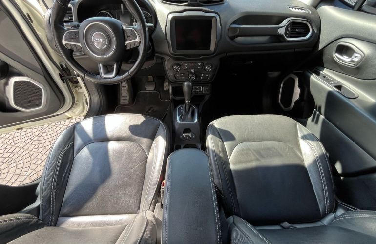 Jeep Renegade 1.8 16V Longitude - Foto #6
